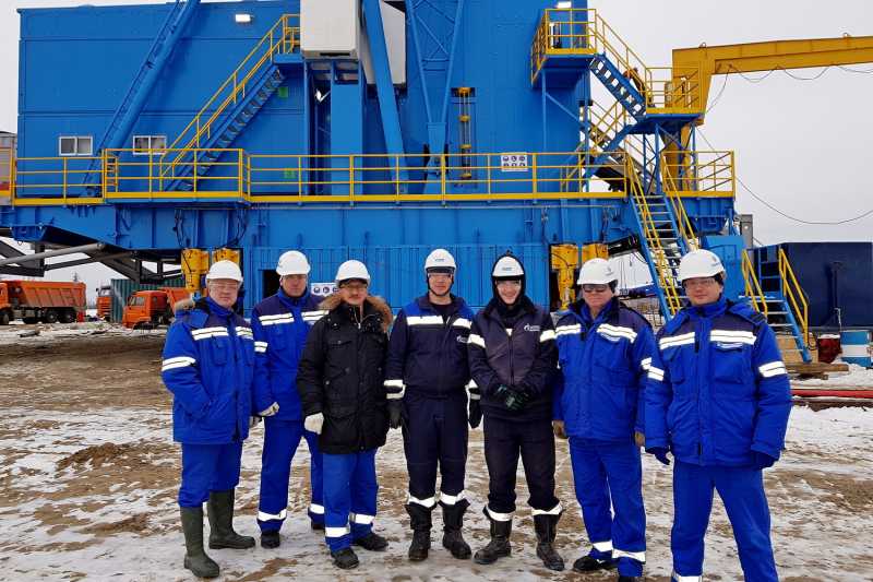 Началось бурение эксплуатационных скважин первого пускового комплекса на туронскую газовую залежь Южно-Русского месторождения