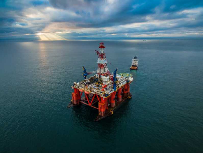 «Газпром нефть» приступила к геологоразведочному бурению на Аяшском лицензионном участке в Охотском море