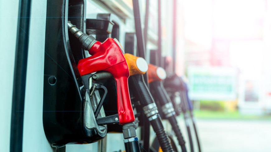 Цены на бензин в США снова обновили рекордные значения