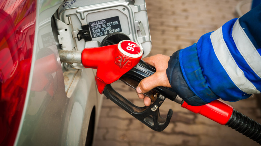 Цены на бензин в США побили новый исторический рекорд