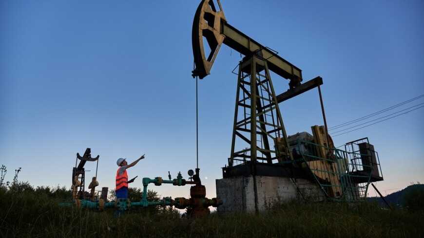 Ряд стран ОПЕК+ объявили о добровольном сокращении добычи нефти с мая до конца года